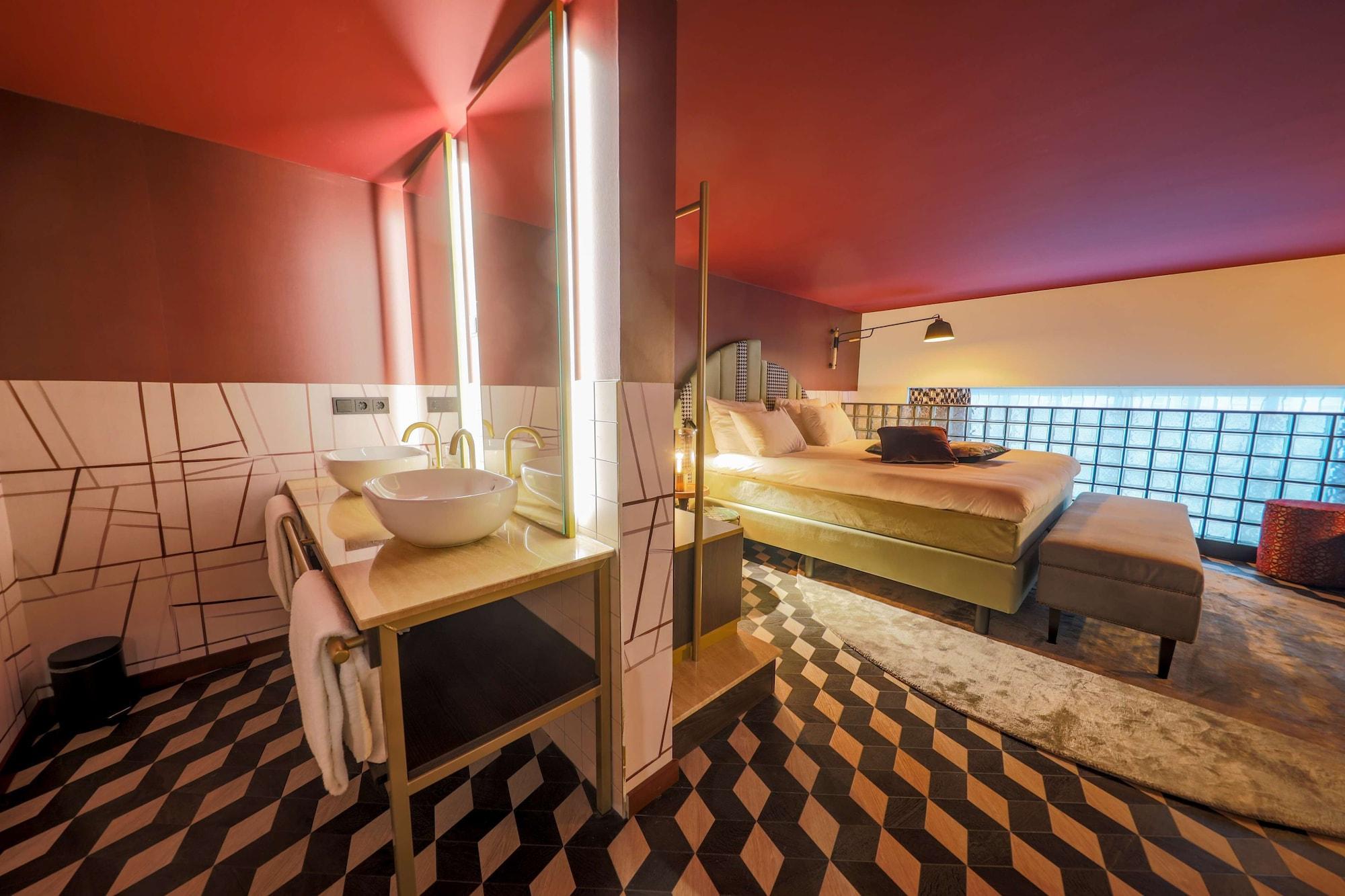 Haarhuis Hotel 5*